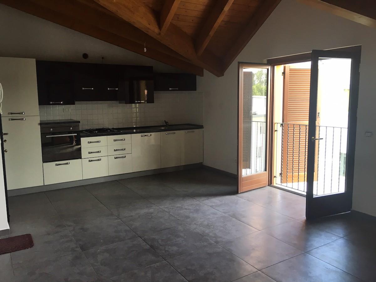Appartamento como nuova costruzione euroimmobiliare como Como per soggiorno