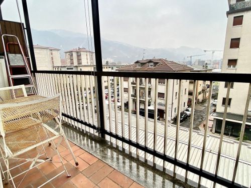 appartamento bilocale in vendita a Como