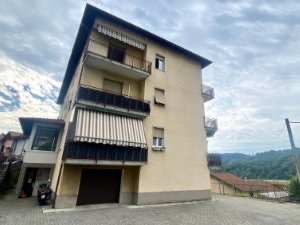 Vendesi appartamento bilocale a Maslianico con vista panoramica
