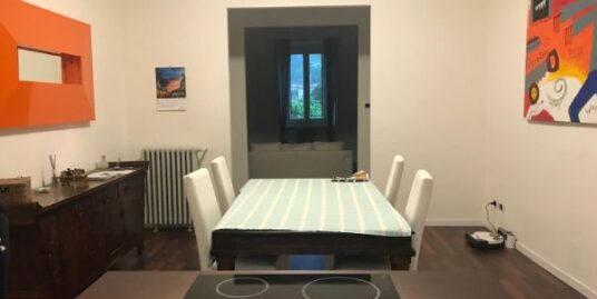 Appartamenti in vendita a Como via Bellinzona