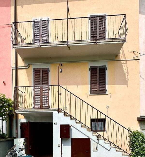 Vendesi ampia porzione di casa ad Olgiate Comasco - 22