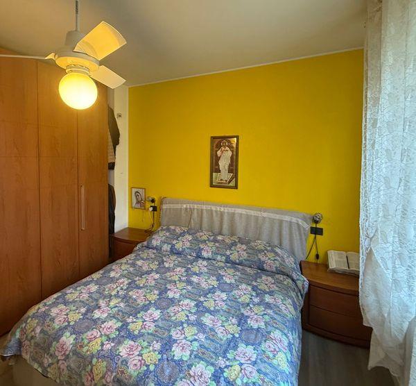 Appartamento ristrutturato a Erba con spazi funzionali e moderni