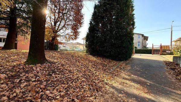 Bilocale ristrutturato in vendita con balcone e box – Comfort e tranquillità