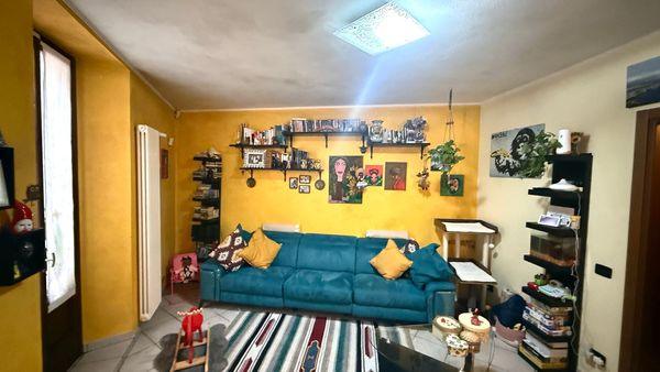 Porzione di Casa Ristrutturata con Ingresso Indipendente in Zona Tranquilla