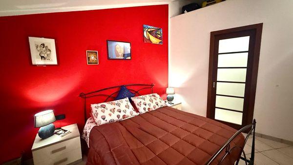 Porzione di Casa Ristrutturata con Ingresso Indipendente Luminosa e Spaziosa