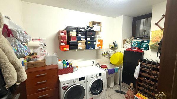 Porzione di Casa Ristrutturata con Ingresso Indipendente in Zona Residenziale