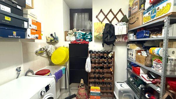 Porzione di Casa Ristrutturata con Ingresso Indipendente con Doppi Bagni