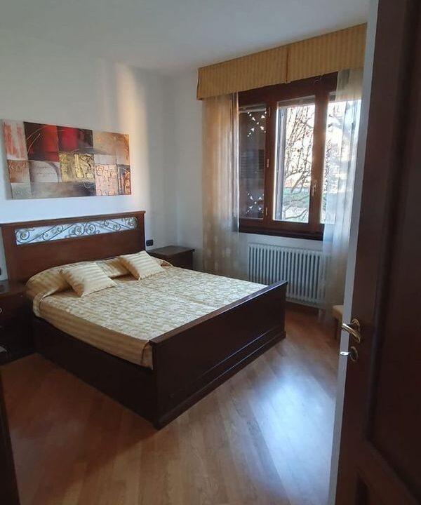 Quadrilocale con giardino a Cernobbio Rovenna, piano terra in villa